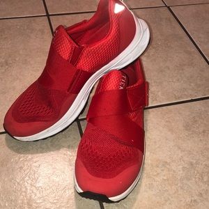 Solar Red TIEM cycling shoes with clips